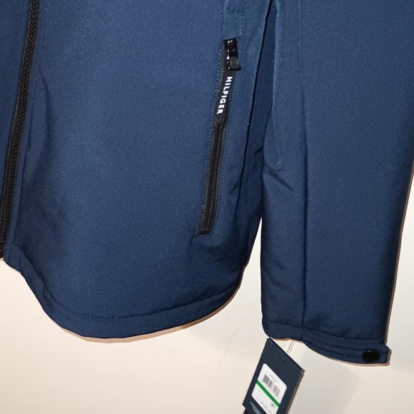 NWT ~ Tommy Hilfiger Water & Wind Resistant Winter Performance Coat (Size Large) - Picture 3 of 7